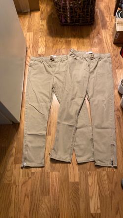Levis Beige pull on pants, Boy size 13-15 years old, 2 pairs