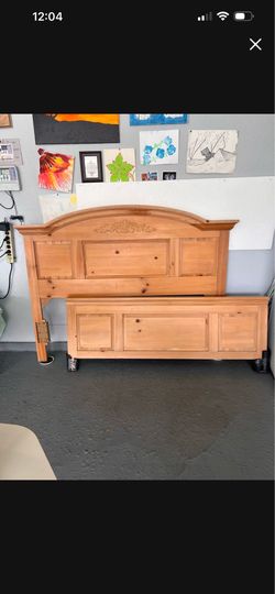 Queen/Full Headboard