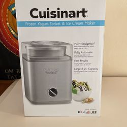 Cuisinart Frozen Yogurt/Ice Cream Maker