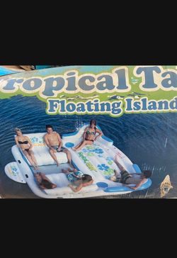Tropical Tahiti floating island