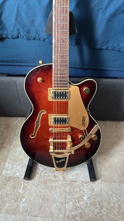 Gretsch g5655tg semi hollow body electric guitar
