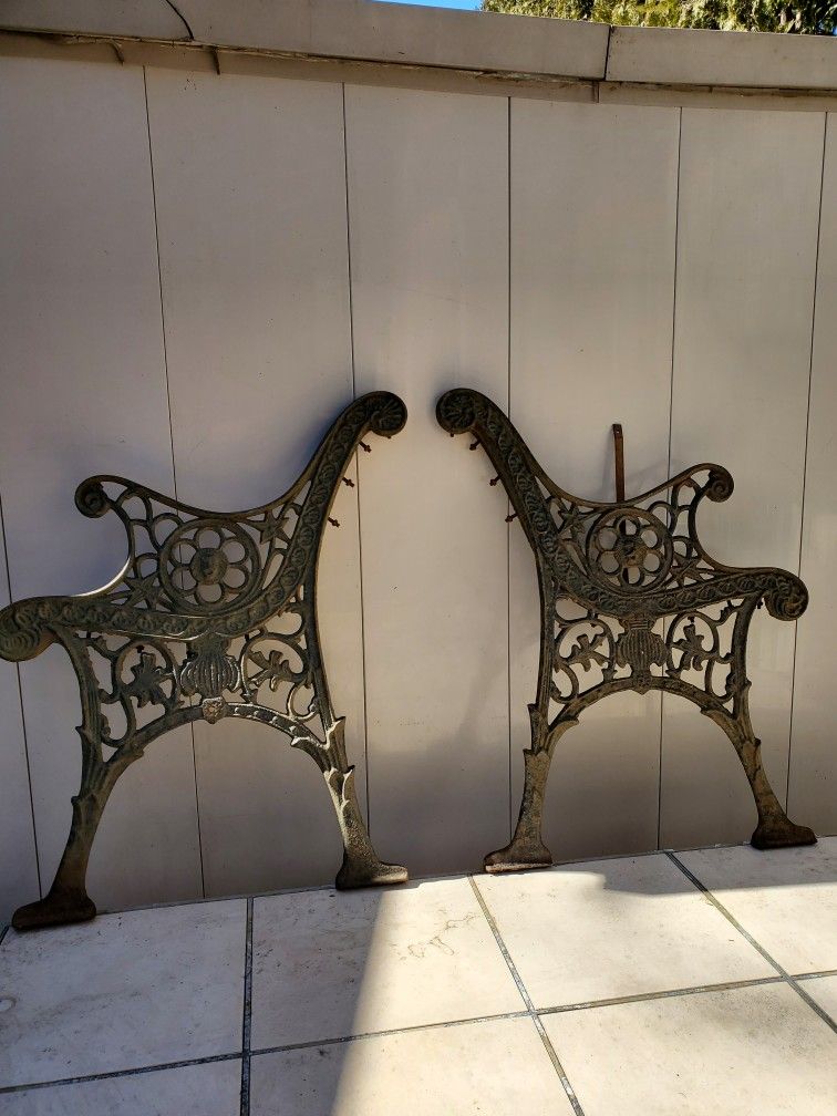 Antique Victorian Cast Iron Park Bench Ends. Lion Head, Very Heavy