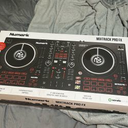 Nurmark Mixtrack Pad FX