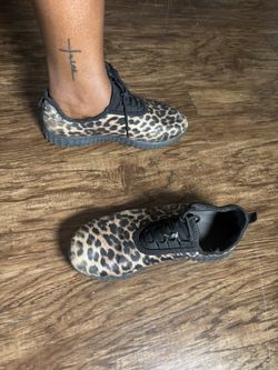 Size 10 Leopard Print Sneakers
