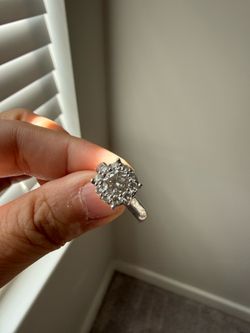 Beautiful diamond ring