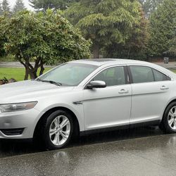 2013 Ford Taurus
