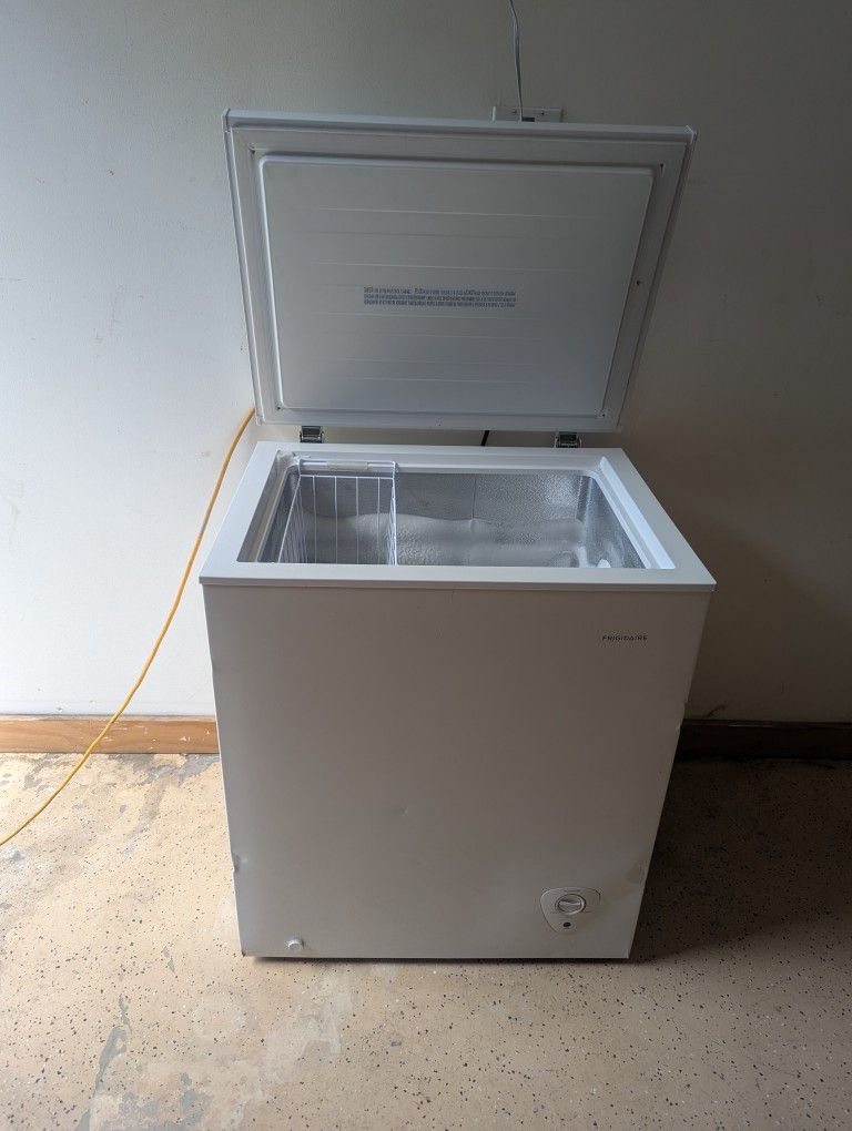 Frigidaire 5 Cu. Ft. Chest Freezer