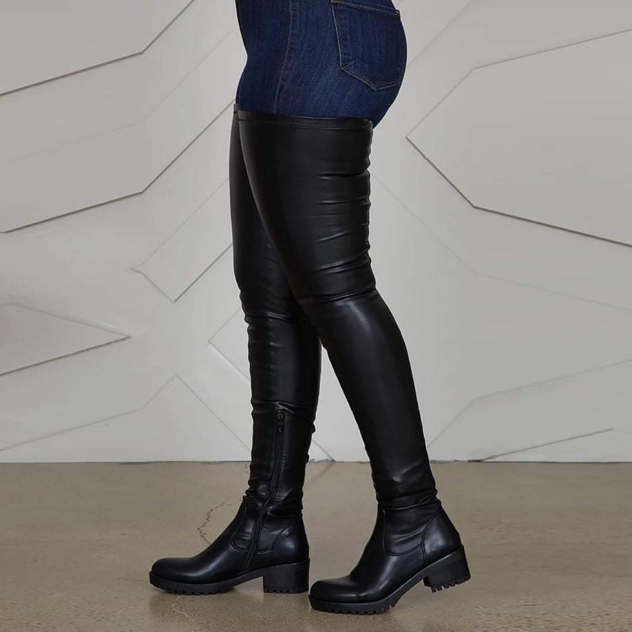 Women Thigh Boots