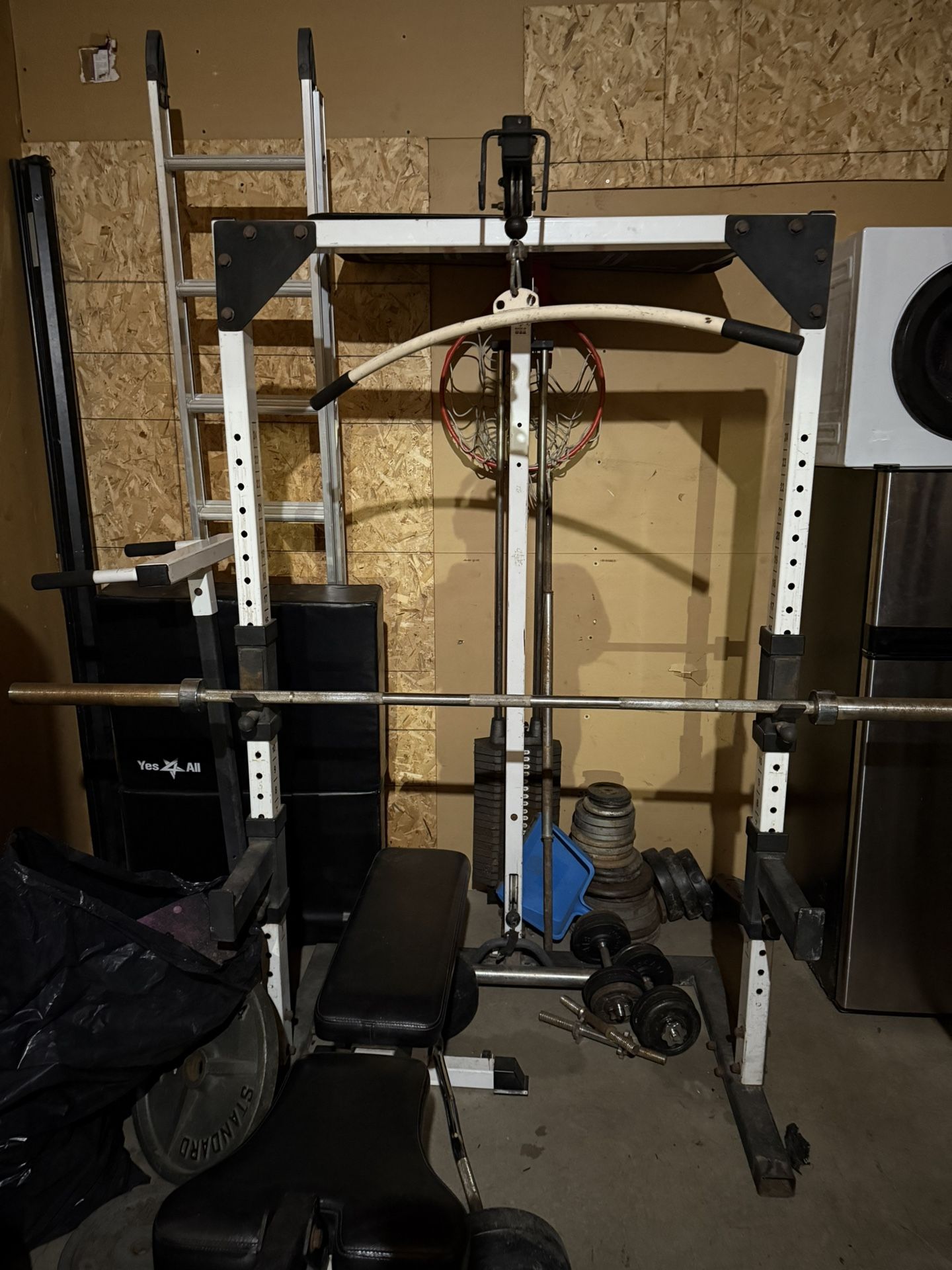 Bench Press With Half Rack And Pull Down Bar