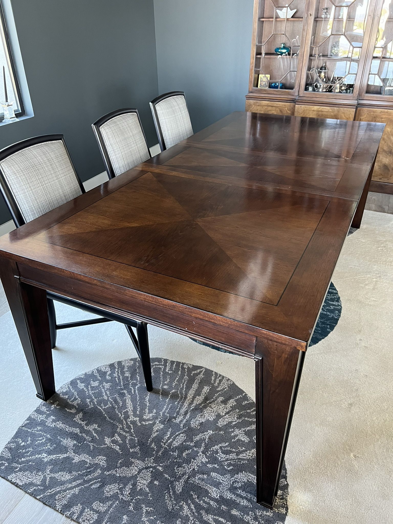 Hooker Dining Table 90x42 With Leaf