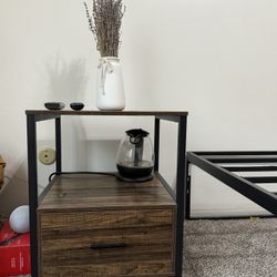 Almost New Night Stand Set 