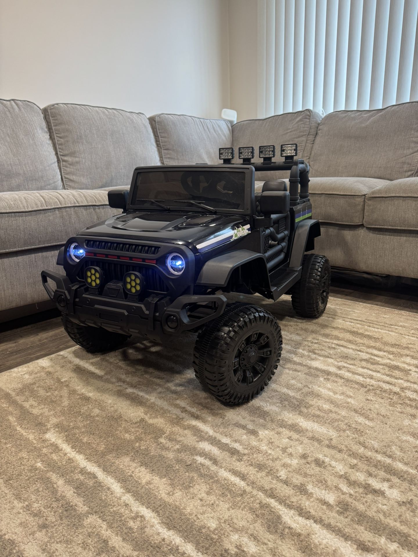 24V Kids Ride On Car