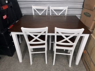 Better Homes & Gardens 5-Piece Farmhouse Dining Set with 4 Chairs