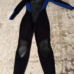 O’neil Wetsuit Women Size 8