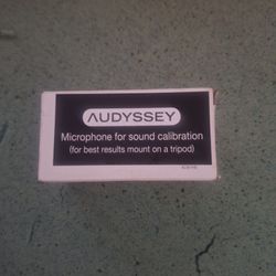 Pro microphone for sound calibration 