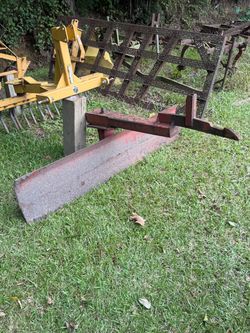 Fast hitch road blade