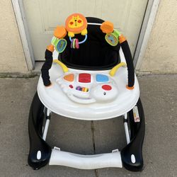 BABY WALKER 