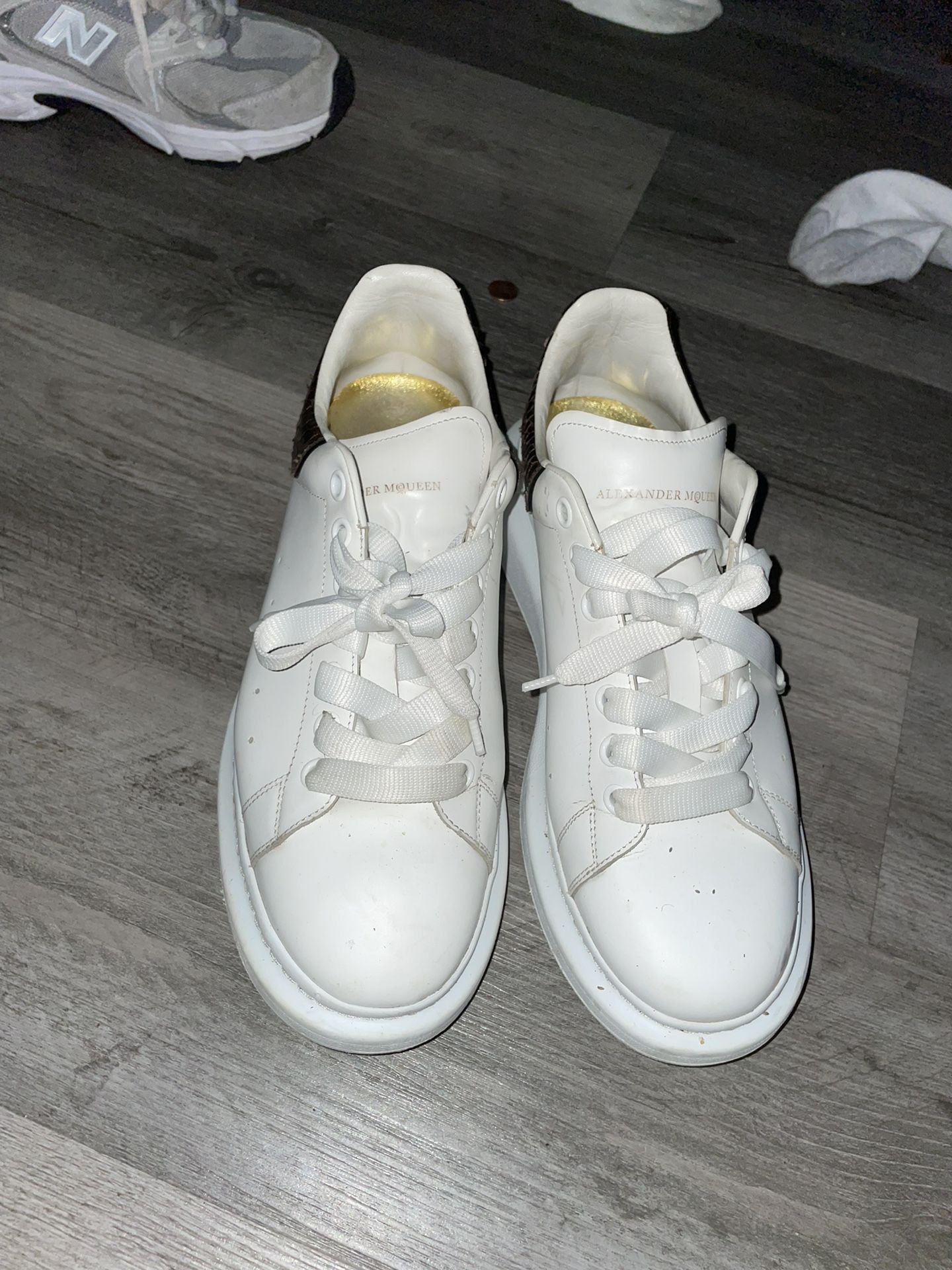 Alexander McQueens Size 11 120 Obo