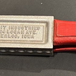 DO-IT INDUSTRIES IOWA SMALL ROUND JIG Assorted Size JNR-16-1632 Sinker Mold. Nice condition, small chip in wood handle. 