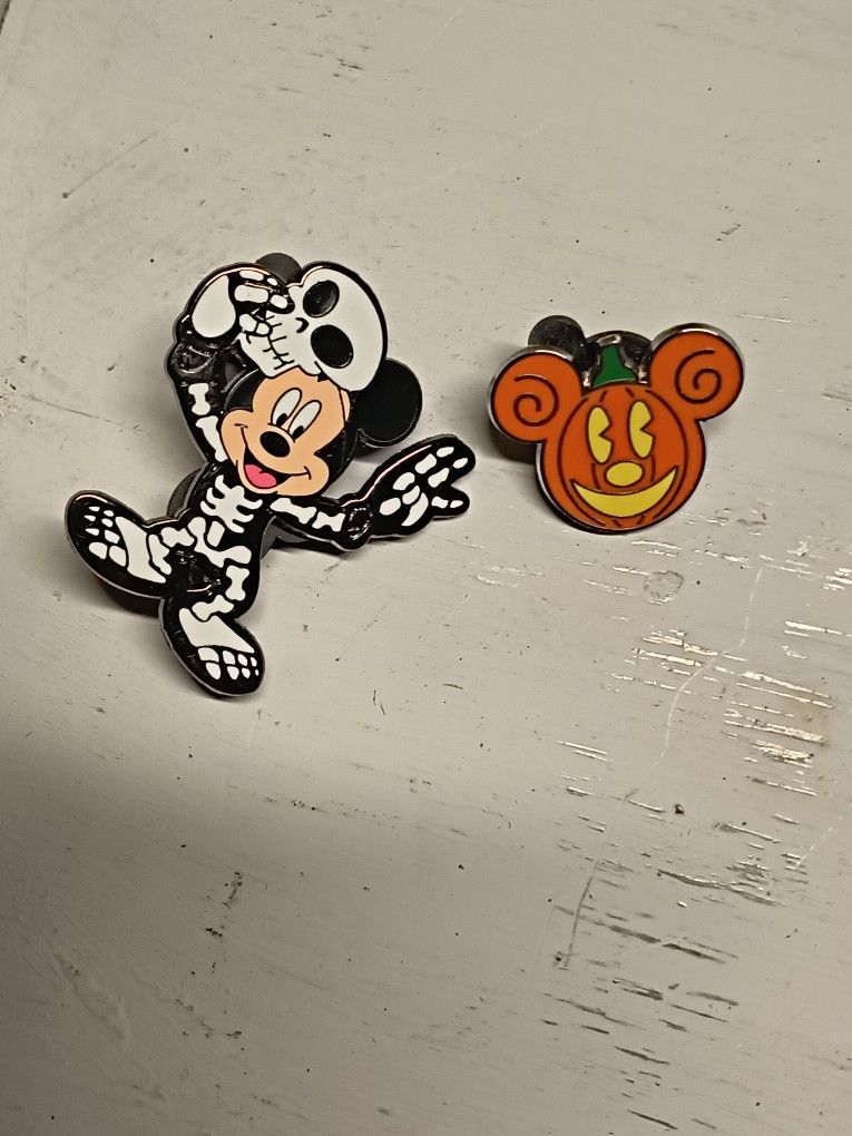 Disney Trading Pin Set Mickey Halloween
