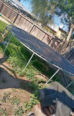 25 ft trampolín
