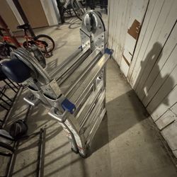 14 Foot Reach - Adjustable Ladder - Werner