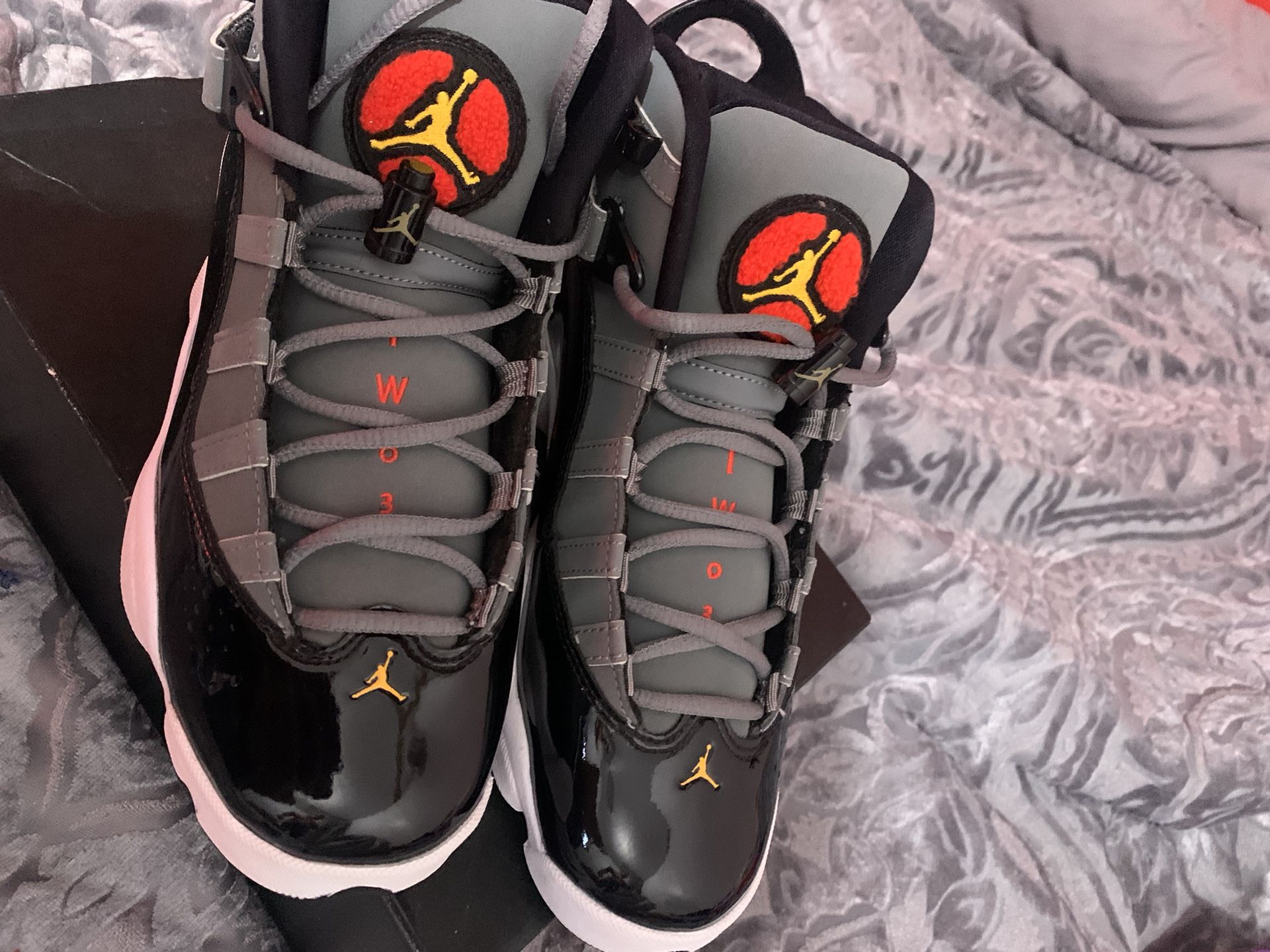 Rings Light Graphite Size