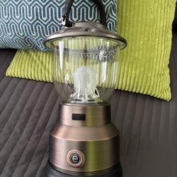 ENBRIGHTEN LED LANTERN - 800 LUMENS W/THREE SETTINGS W/MANUAL