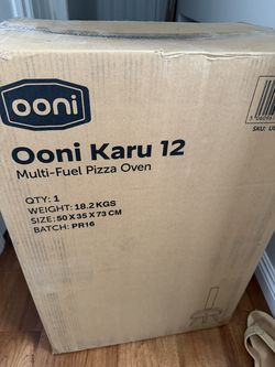 Ooni Karu 12 Pizza Oven