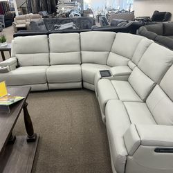 RECLINING LEATHER SECTIONAL