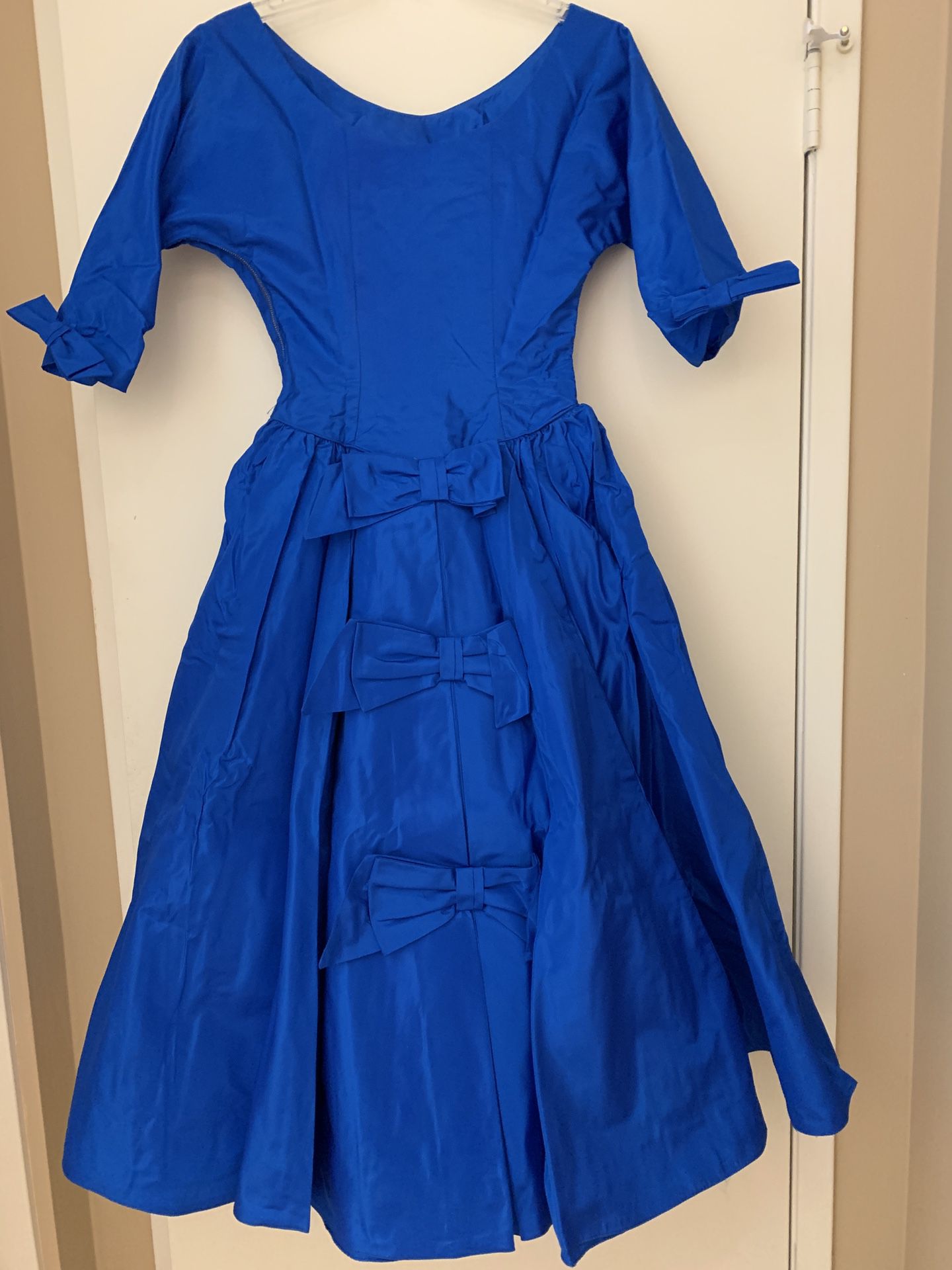 Vintage 1950s Royal Blue Taffeta party/Prom Dress S