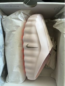 Nike mind sz 6 and 7