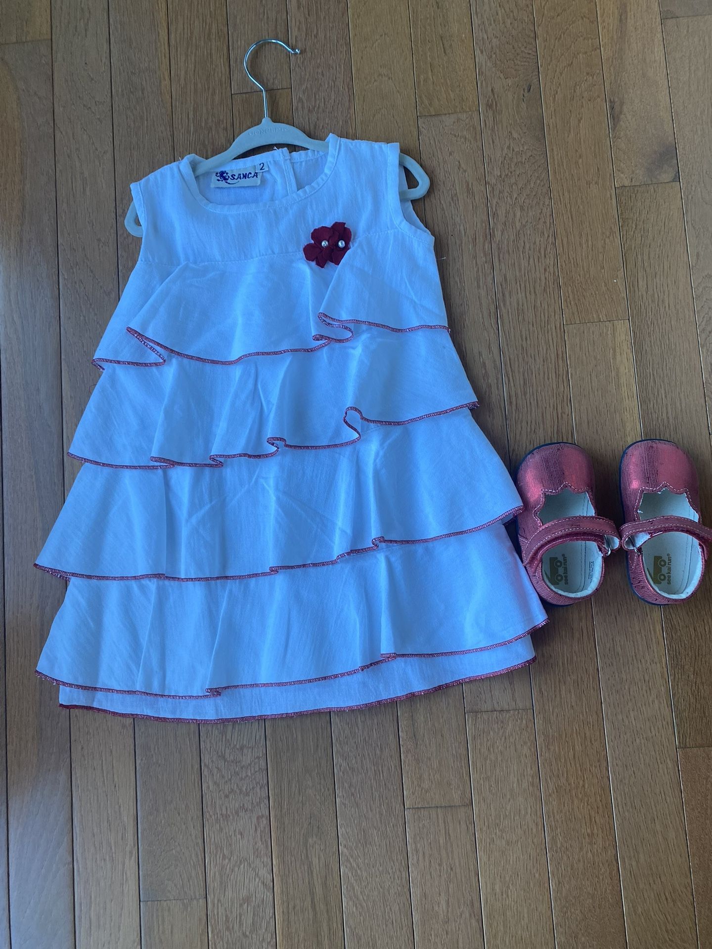 DARLING DRESS WITH RED SPARKLY SHOES 