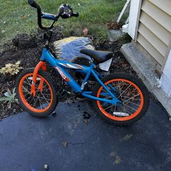 Boys 16” Hot Wheels Bike