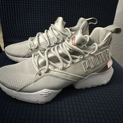 Shoes PUMA Women’s Size 7