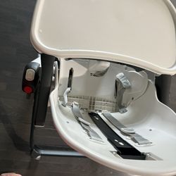 Baby Peg Siesta Folding High Chairs & reclining 