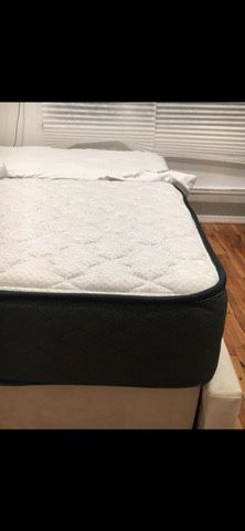 SLEEPYS TWIN XL Mattress