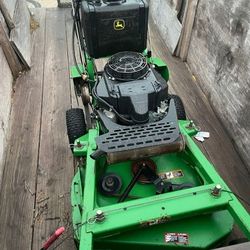 John Deere 32" Walk Behind Lawn Mower 