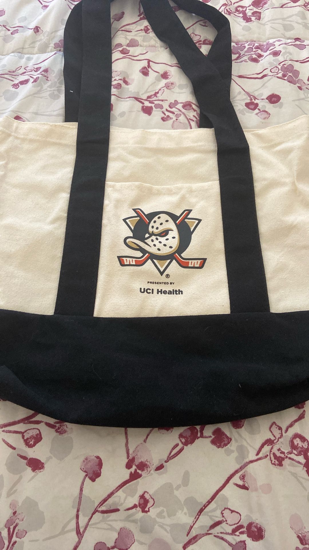 Ducks Tote Bag 