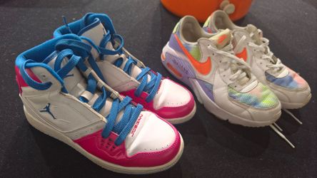 JORDANS SIZE 7Y $35 NIKE AIRMAX SIZE 8 $25