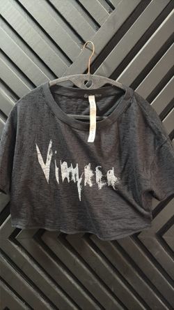 Lulu Lemon Top Size 2