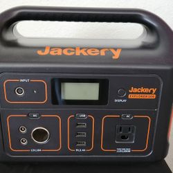 Jackery Explorer 500 Power Station - Like New 