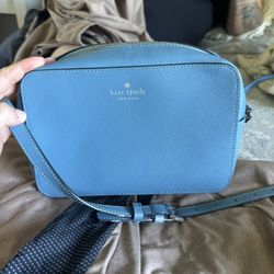 Kate spade Crossbody Purse. 