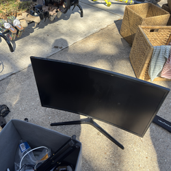 Desktop computer screen