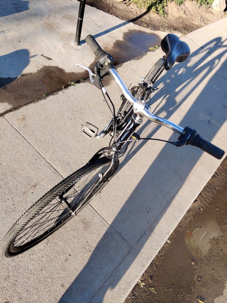 2015 DiamondBack Wildwood Custom Remix for Sale in Fresno CA OfferUp
