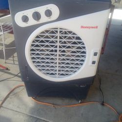 Honeywell Portable Swamp Cooler