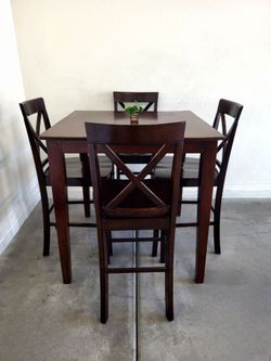 High Table + 4 Chairs Good Condition