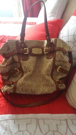 MICHAEL KORS