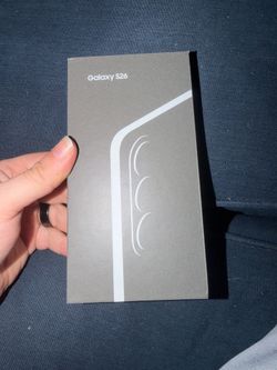 Factory unlocked Samsung s26 256gb white