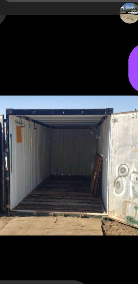 20' Shipping Container $300 As Is !